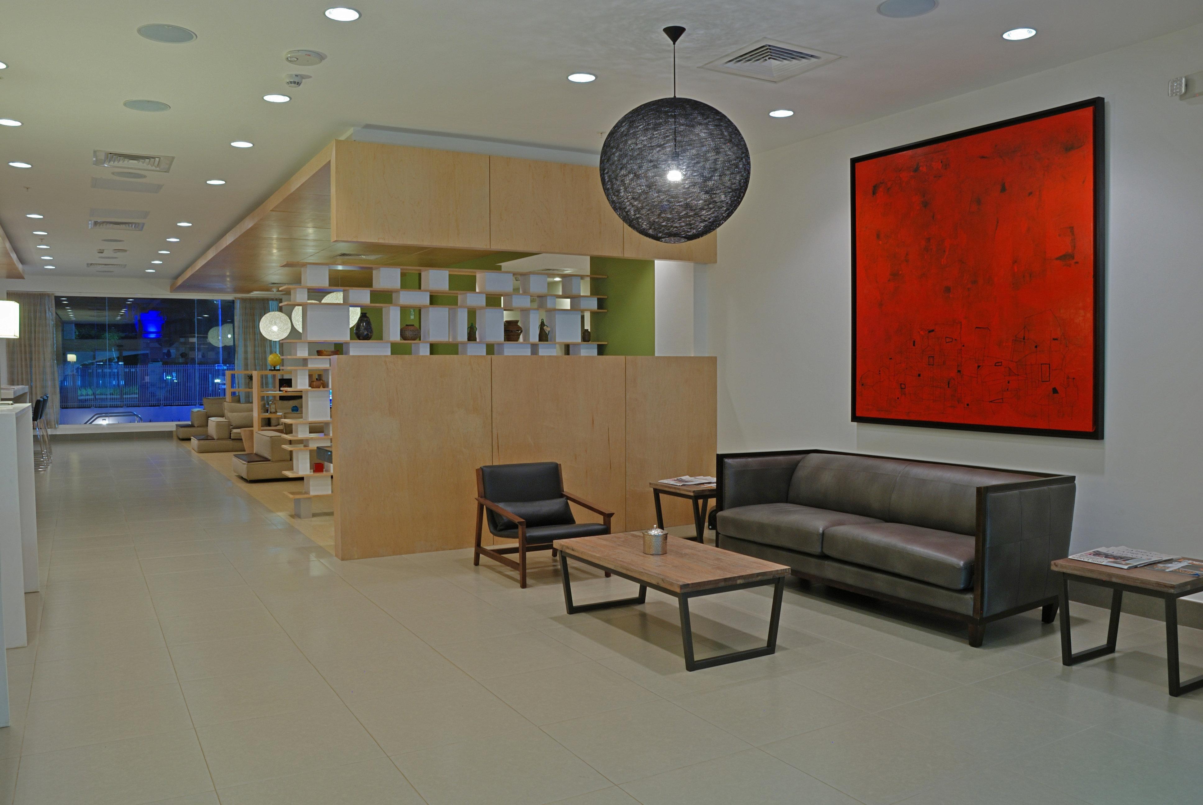 Express By Ihg Hotel 4*