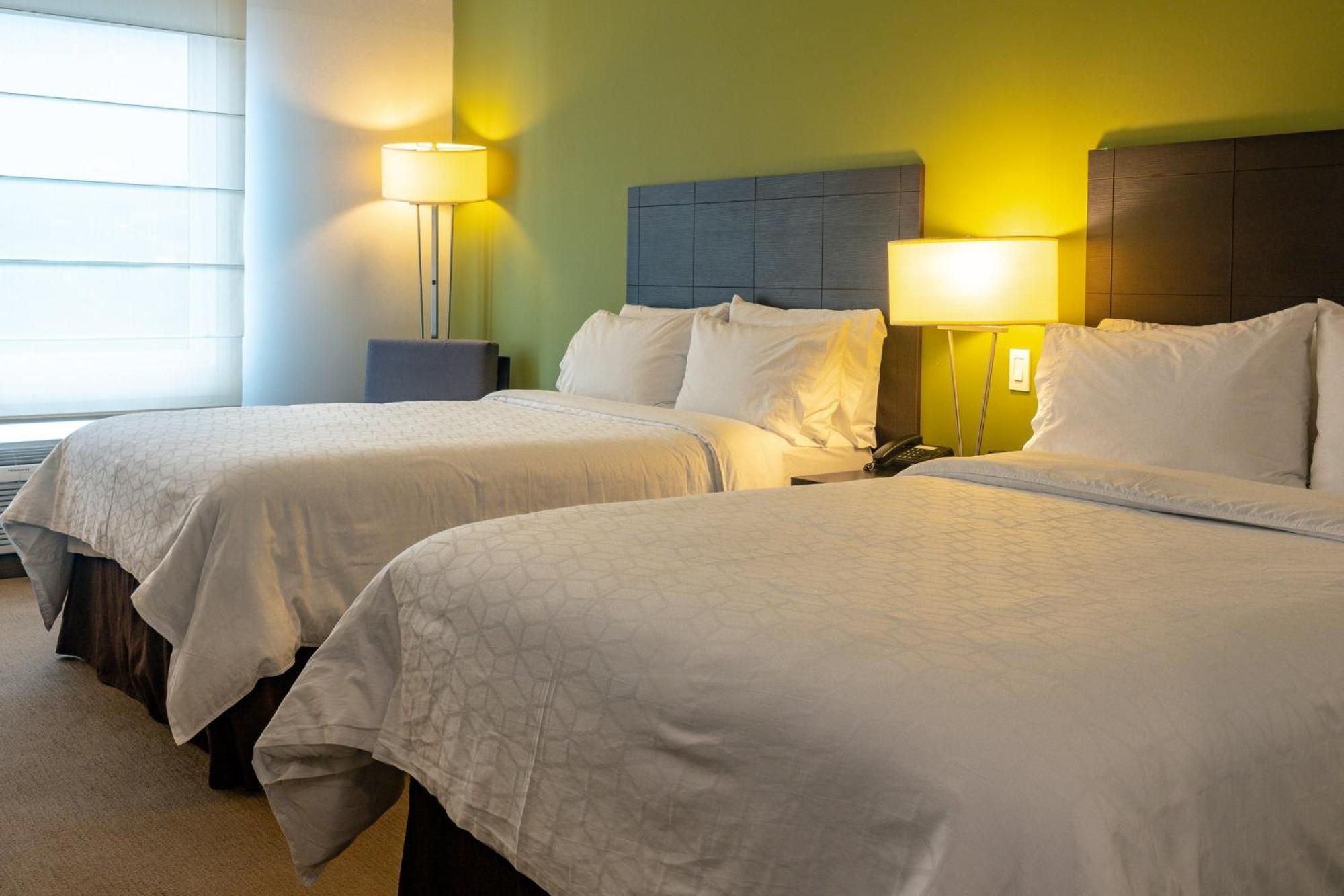 Hotel Express By Ihg Managua