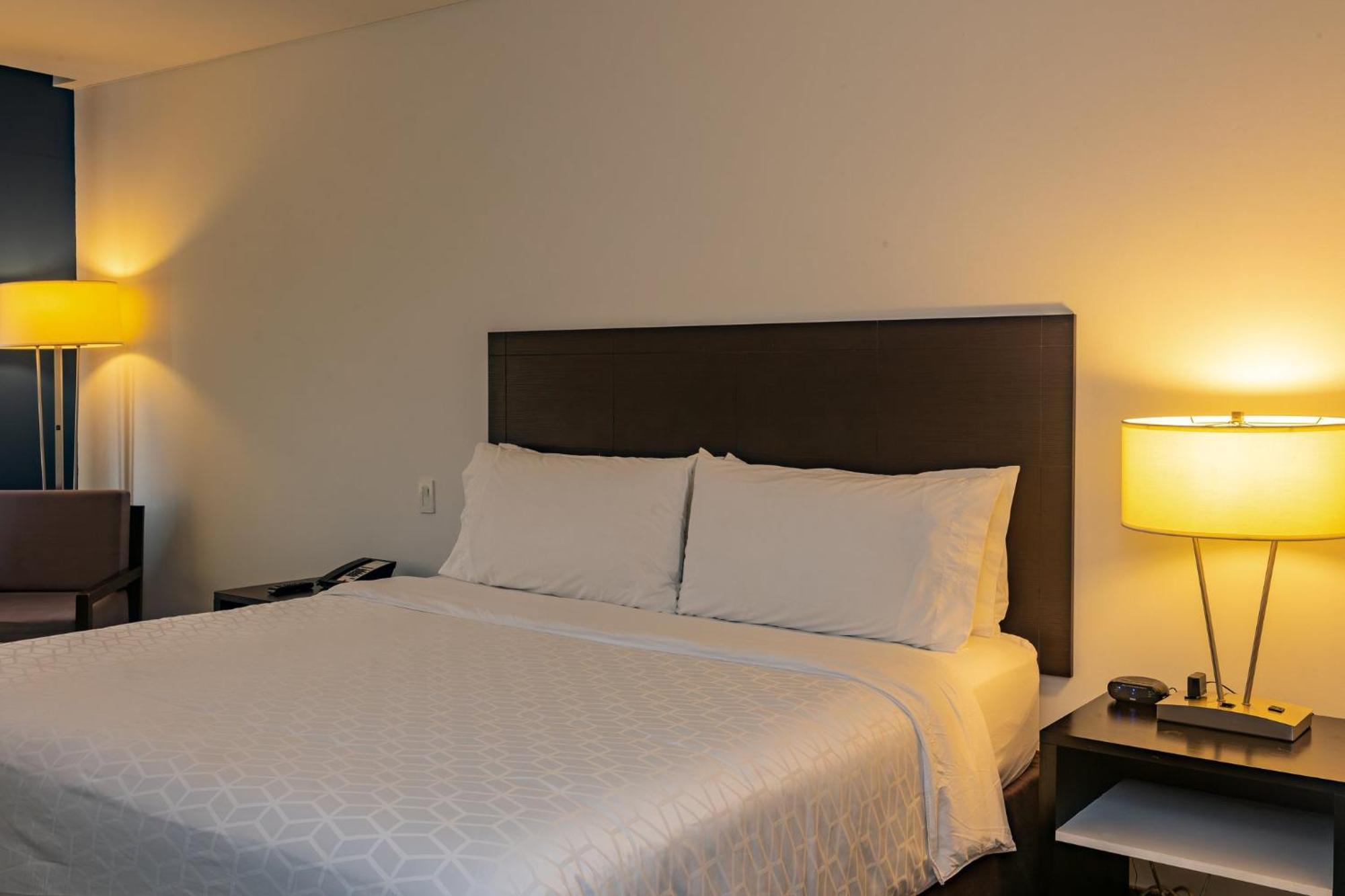 Hotel Express By Ihg 4*